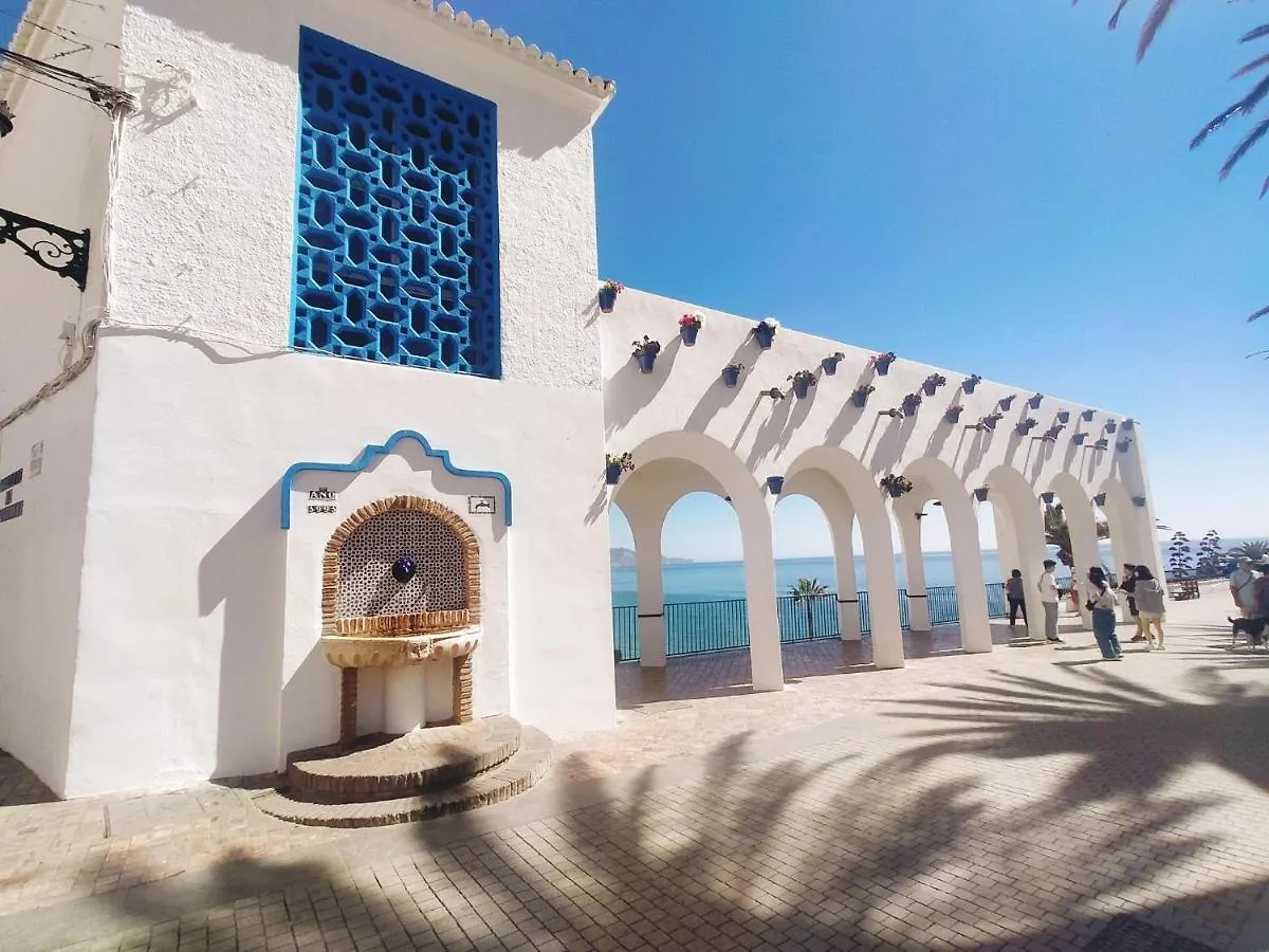 Apartamento Bronce B Centro Nerja Sun Spain